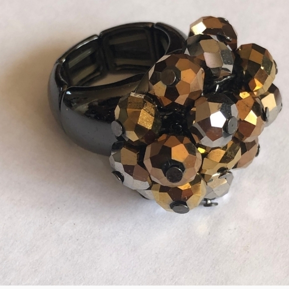 🦋 Avon Sparkling Rainbow Ring Metallic - Picture 1 of 4